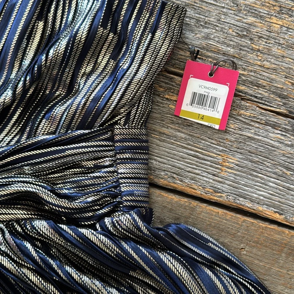 Vince Camuto Elegant Navy and Gold Supplice Dress Size 14 NWT - Picture 12 of 15